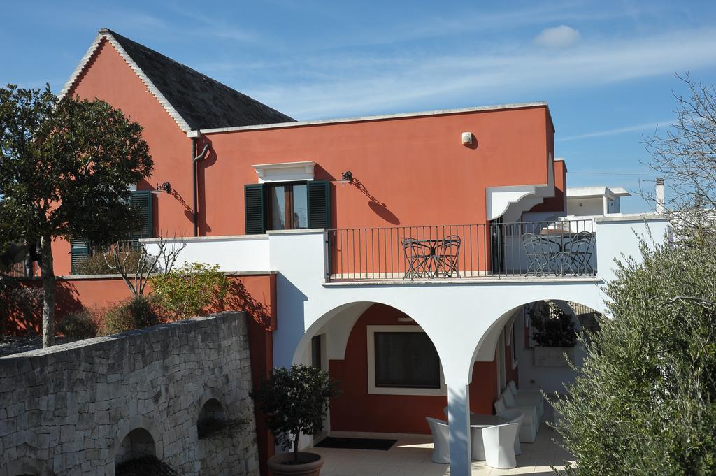 Gasthaus Relais Casabella Martina Franca Exterior foto